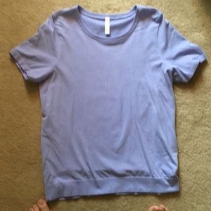 Athleta short sleeve shirt